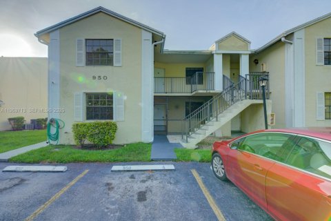 Condominio en alquiler en Homestead, Florida, 3 dormitorios, 111.02 m2 № 2030560 - foto 24