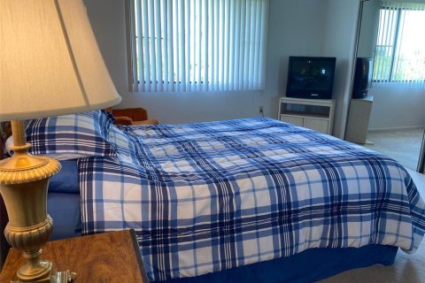 Condominio en alquiler en Port Richey, Florida, 2 dormitorios, 122.63 m2 № 1886948 - foto 20