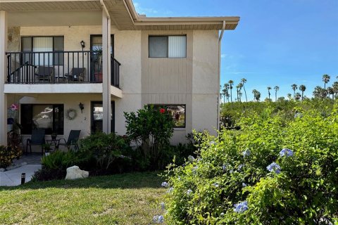 Condominio en alquiler en Port Richey, Florida, 2 dormitorios, 122.63 m2 № 1886948 - foto 1