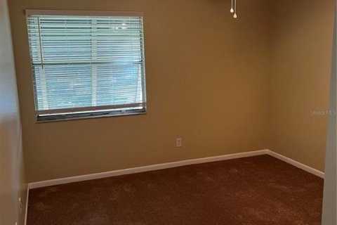 Condominio en venta en Deltona, Florida, 2 dormitorios, 83.33 m2 № 1797424 - foto 12