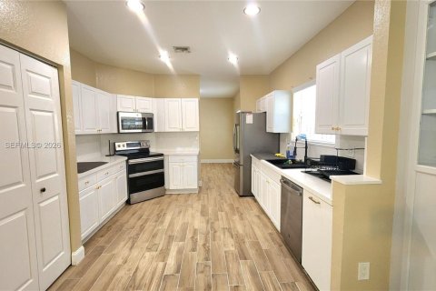 Casa en alquiler en Homestead, Florida, 3 dormitorios, 217.95 m2 № 2059269 - foto 24