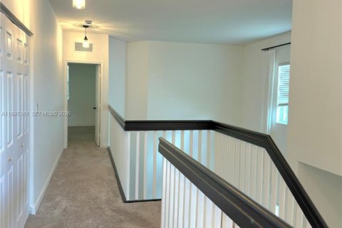 Casa en alquiler en Homestead, Florida, 3 dormitorios, 217.95 m2 № 2059269 - foto 9