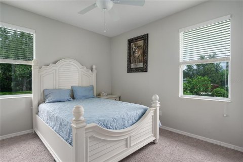 House in Palmetto, Florida 3 bedrooms, 189.15 sq.m. № 1919110 - photo 22