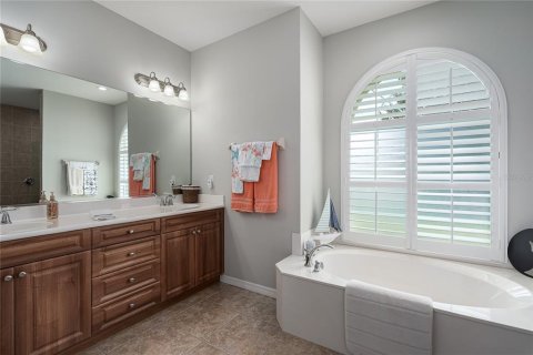 House in Palmetto, Florida 3 bedrooms, 189.15 sq.m. № 1919110 - photo 20