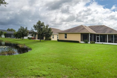 House in Palmetto, Florida 3 bedrooms, 189.15 sq.m. № 1919110 - photo 2