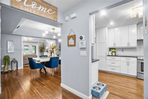 Adosado en alquiler en Greenacres, Florida, 3 dormitorios, 151.62 m2 № 2004408 - foto 7