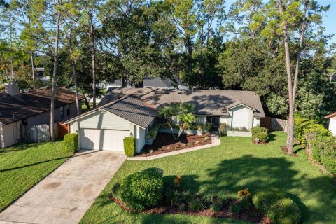 House in Windermere, Florida 3 bedrooms, 168.99 sq.m. № 1902365 - photo 30