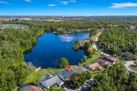 Снять в аренду виллу или дом в Дэвенпорт, Флорида 11 комнат, 225.38м2, № 1916440 - фото 10