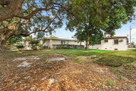 Casa en venta en Miami, Florida, 2 dormitorios, 109.62 m2 № 1971047 - foto 16