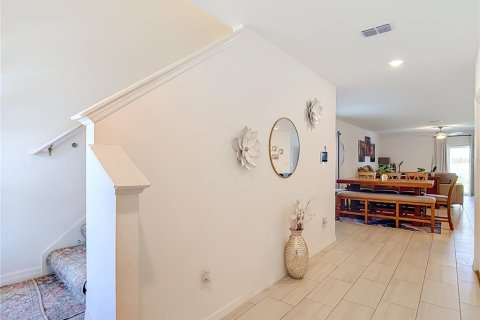 Villa ou maison à vendre à Zephyrhills, Floride: 6 chambres, 239.69 m2 № 2149353 - photo 8