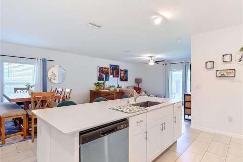 Villa ou maison à vendre à Zephyrhills, Floride: 6 chambres, 239.69 m2 № 2149353 - photo 18