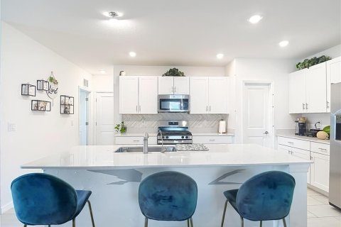 Villa ou maison à vendre à Zephyrhills, Floride: 6 chambres, 239.69 m2 № 2149353 - photo 14