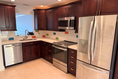 Townhouse in Pompano Beach, Florida 2 bedrooms, 123.37 sq.m. № 2083107 - photo 11