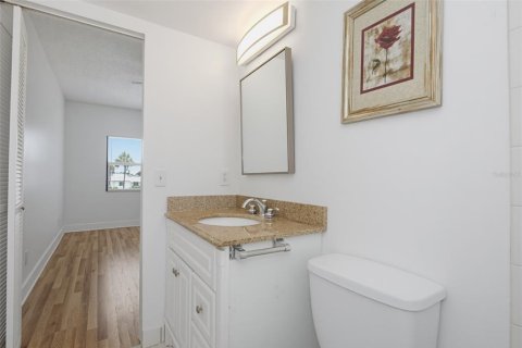 Copropriété à vendre à Daytona Beach Shores, Floride: 2 chambres, 95.32 m2 № 2166992 - photo 28