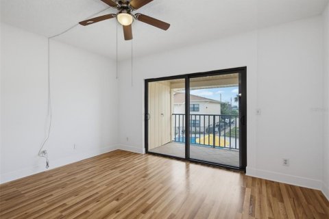 Copropriété à vendre à Daytona Beach Shores, Floride: 2 chambres, 95.32 m2 № 2166992 - photo 16