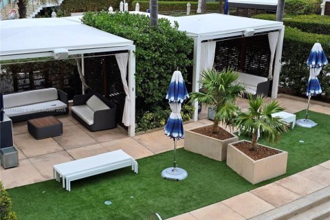Condominio en venta en Miami Beach, Florida, 47.94 m2 № 1935868 - foto 9