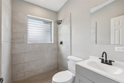 Villa ou maison à vendre à Fort Lauderdale, Floride: 3 chambres, 85.19 m2 № 1921871 - photo 27