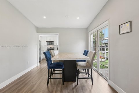 Villa ou maison à vendre à Fort Lauderdale, Floride: 3 chambres, 85.19 m2 № 1921871 - photo 17