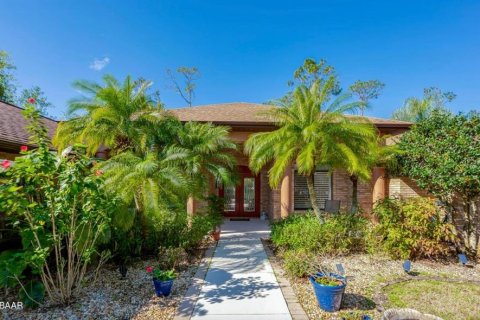 Casa en venta en Ormond Beach, Florida, 4 dormitorios, 288.37 m2 № 1853046 - foto 1