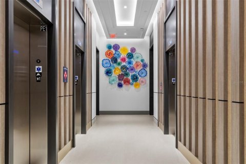 Купить кондоминиум в Сент-Питерсберг, Флорида 3 комнаты, 218.04м2, № 2222343 - фото 5