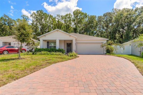 Casa en DeLand, Florida 3 dormitorios, 174.47 m2 № 2373976