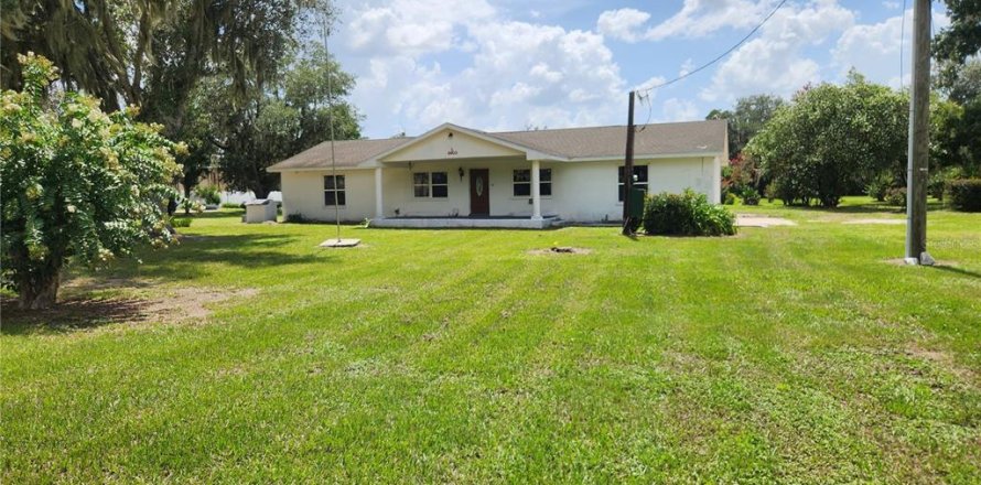 Villa ou maison à Fish Hawk, Floride 4 chambres, 209.03 m2 № 2266564