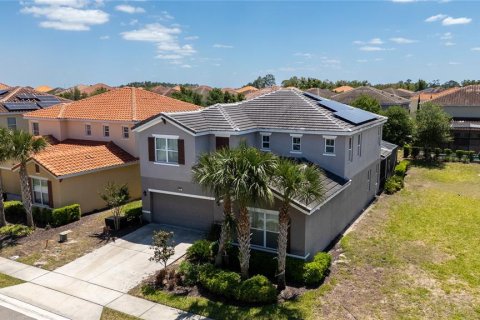 Casa en venta en Davenport, Florida, 7 dormitorios, 337.42 m2 № 2205300 - foto 4