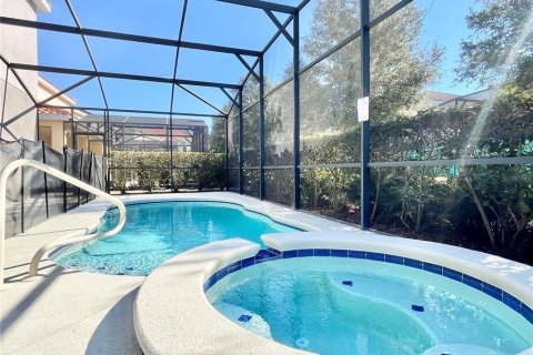 Casa en venta en Davenport, Florida, 7 dormitorios, 337.42 m2 № 2205300 - foto 26