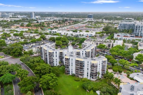 Condo in Aventura, Florida, 1 bedroom  № 1926308 - photo 28