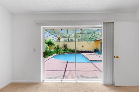 Condo in Orlando, Florida, 2 bedrooms  № 1828014 - photo 7