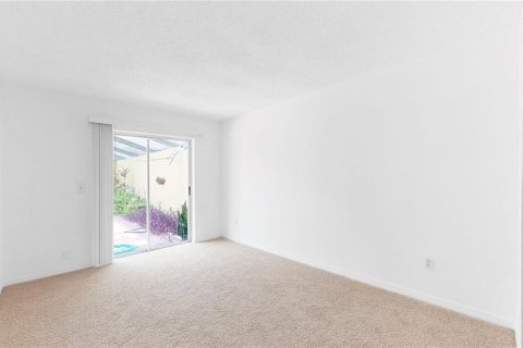 Condo in Orlando, Florida, 2 bedrooms  № 1828014 - photo 16