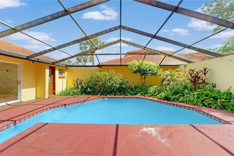 Condo in Orlando, Florida, 2 bedrooms  № 1828014 - photo 21