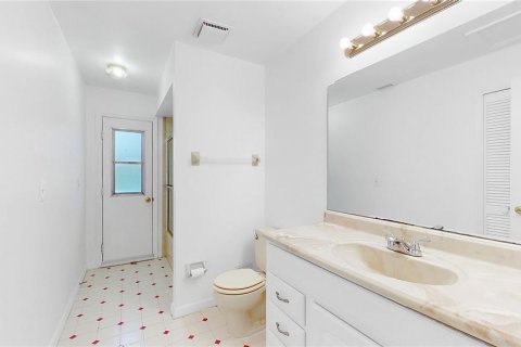 Condo in Orlando, Florida, 2 bedrooms  № 1828014 - photo 15