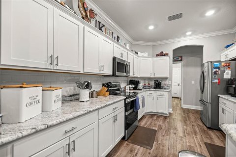 Villa ou maison à vendre à Ocala, Floride: 4 chambres, 216.56 m2 № 1898675 - photo 17