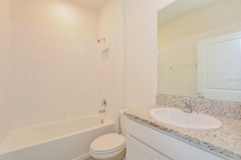 Casa en alquiler en Ocala, Florida, 4 dormitorios, 237.18 m2 № 1893698 - foto 5