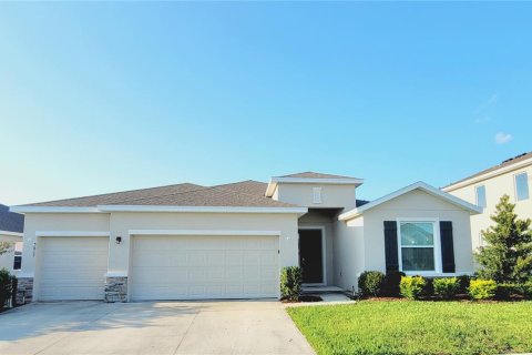 Casa en alquiler en Ocala, Florida, 4 dormitorios, 237.18 m2 № 1893698 - foto 1