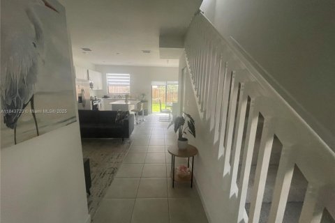 Touwnhouse à vendre à Homestead, Floride: 3 chambres, 123.37 m2 № 1839150 - photo 8