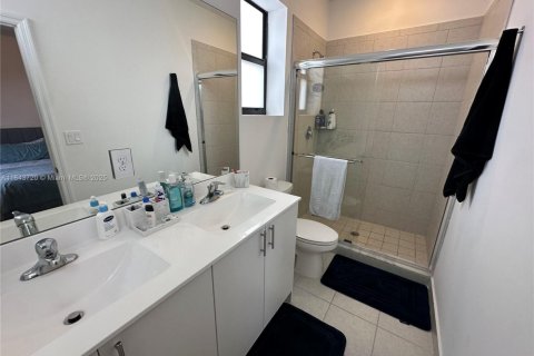 Touwnhouse à vendre à Homestead, Floride: 3 chambres, 123.37 m2 № 1839150 - photo 17