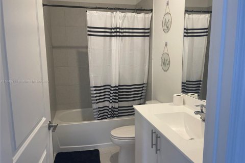 Touwnhouse à vendre à Homestead, Floride: 3 chambres, 123.37 m2 № 1839150 - photo 6