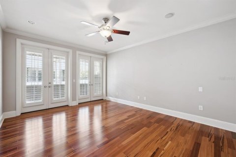 Townhouse in Winter Park, Florida 3 bedrooms, 226.12 sq.m. № 2220426 - photo 19