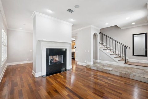 Townhouse in Winter Park, Florida 3 bedrooms, 226.12 sq.m. № 2220426 - photo 8
