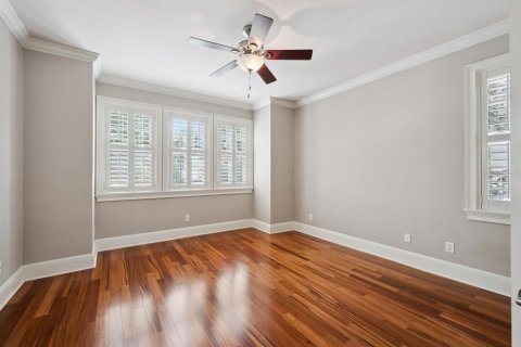 Townhouse in Winter Park, Florida 3 bedrooms, 226.12 sq.m. № 2220426 - photo 25