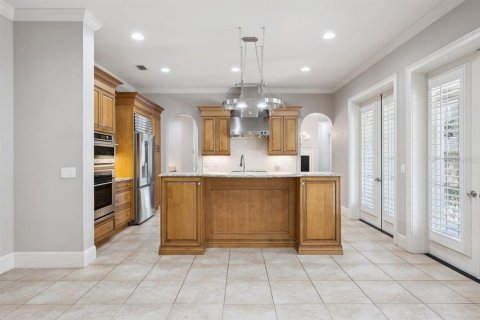 Townhouse in Winter Park, Florida 3 bedrooms, 226.12 sq.m. № 2220426 - photo 14