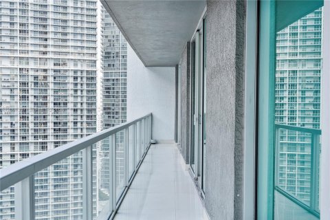 Condo in Miami, Florida, 2 bedrooms  № 2370015 - photo 20