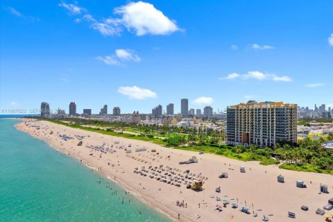 Copropriété à louer à Miami Beach, Floride: 3 chambres, 209.03 m2 № 2255237 - photo 30