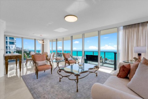 Condo à Miami Beach, Floride, 3 chambres  № 2255237