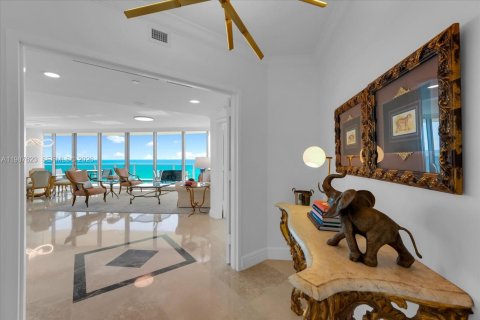 Copropriété à louer à Miami Beach, Floride: 3 chambres, 209.03 m2 № 2255237 - photo 26