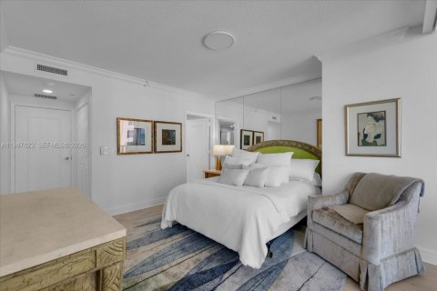 Copropriété à louer à Miami Beach, Floride: 3 chambres, 209.03 m2 № 2255237 - photo 18