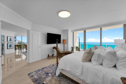 Copropriété à louer à Miami Beach, Floride: 3 chambres, 209.03 m2 № 2255237 - photo 12
