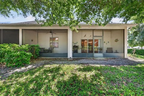 Villa ou maison à vendre à Groveland, Floride: 3 chambres, 122.63 m2 № 2126985 - photo 21
